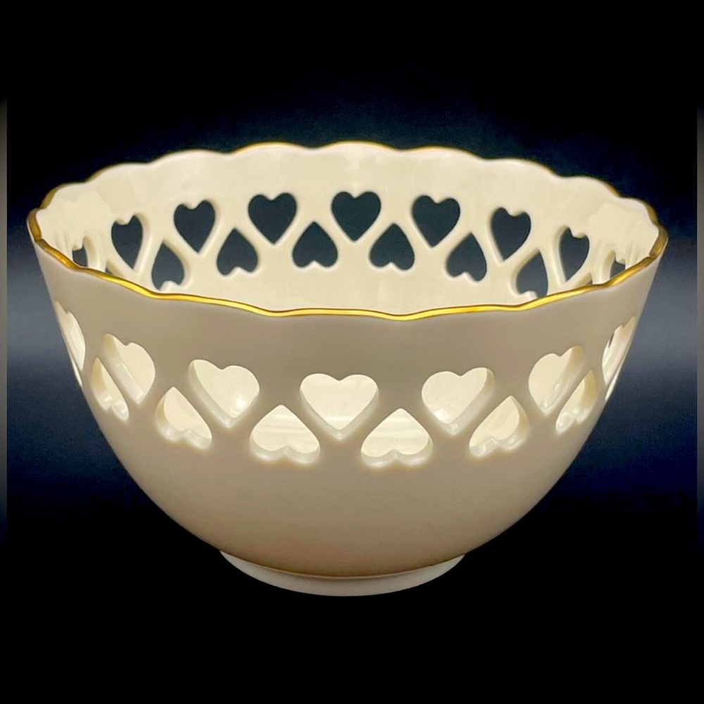 Lenox Eternal Heart Collection Bone China Bowl | Trimmed in 24K Gold